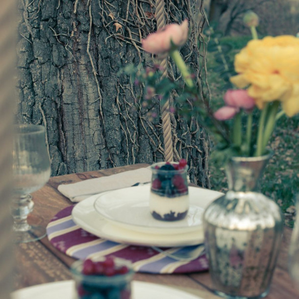 5/07 - Picnic a la fresca & The Lovebirds